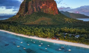 best time to travel to mauritius